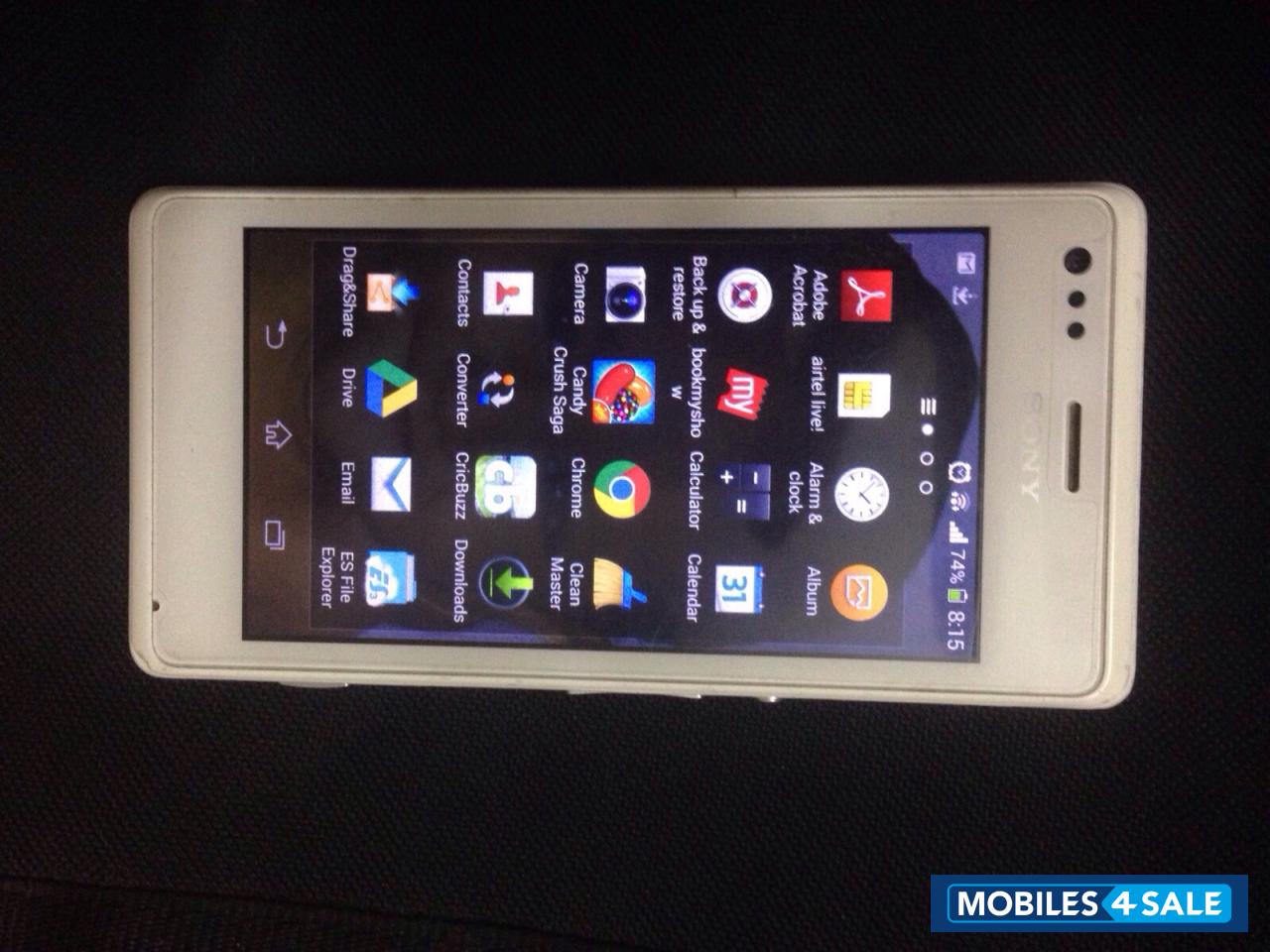 White Sony Xperia M