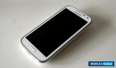 White Samsung Galaxy K Zoom