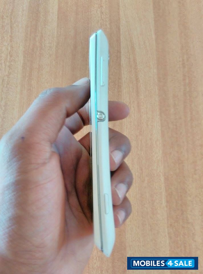 White Sony Xperia L