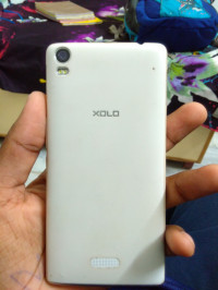 White Xolo Play 8X-1020