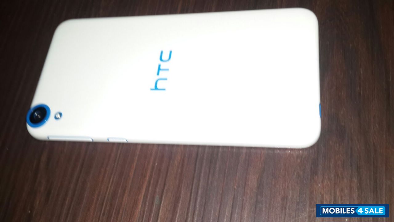 White HTC Desire 820s