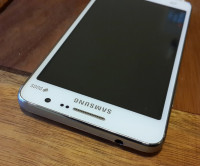 White Samsung Galaxy Grand Prime