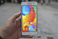 White Samsung Galaxy Grand Prime