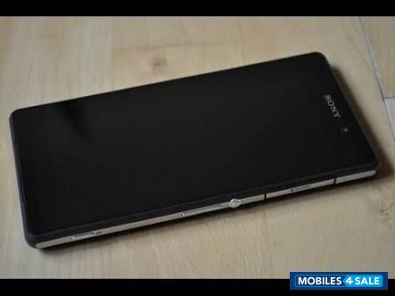 Black Sony Xperia Z2