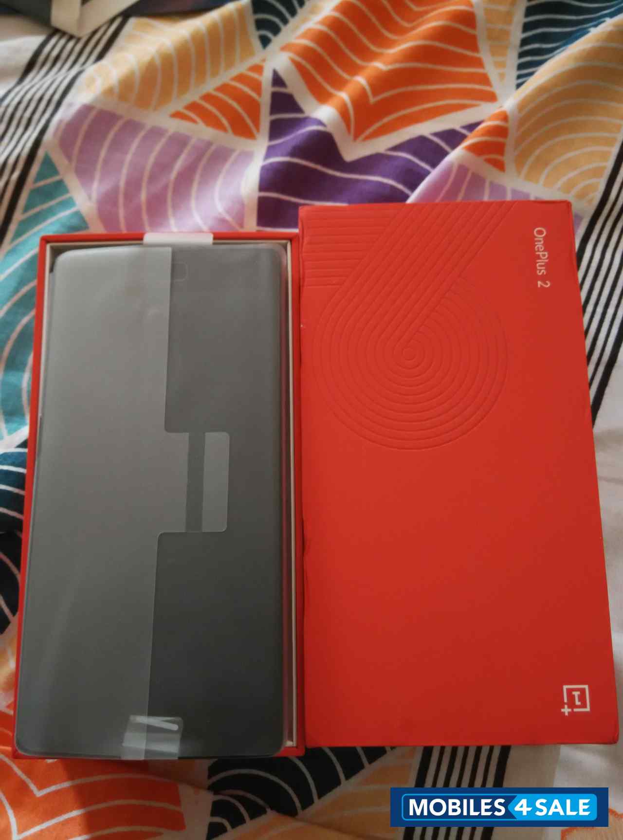 Grey OnePlus Two