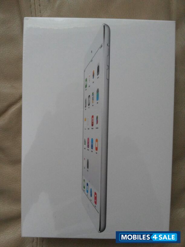 Silver N White Apple iPad mini 2