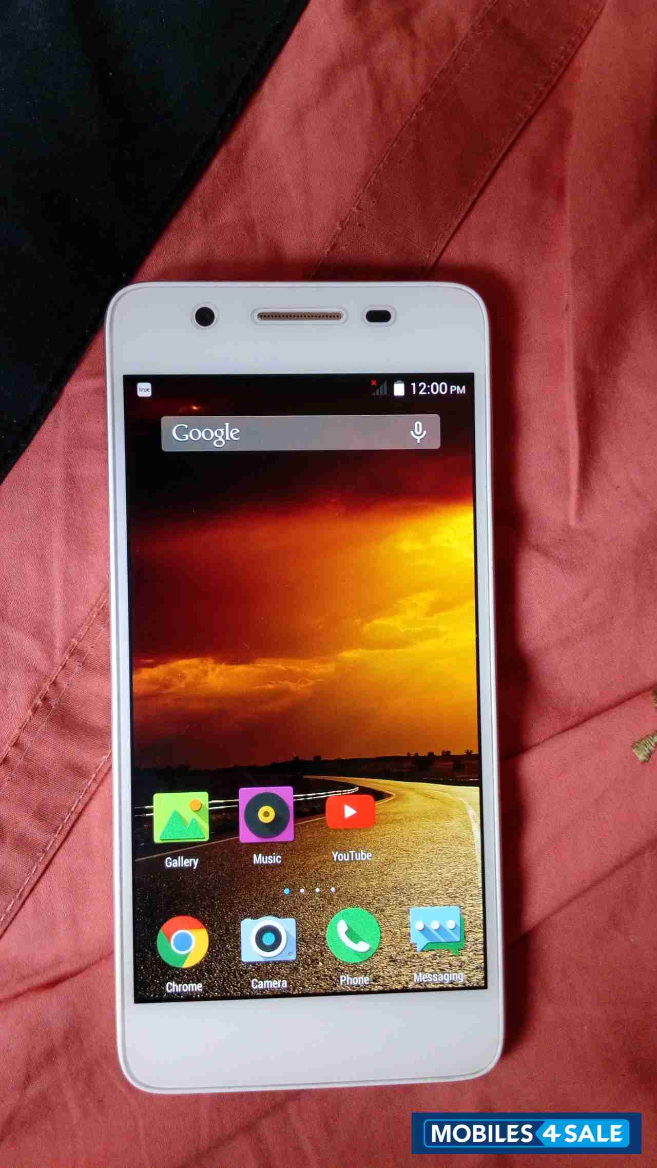 White And Gold Micromax Canvas Hue AQ5000