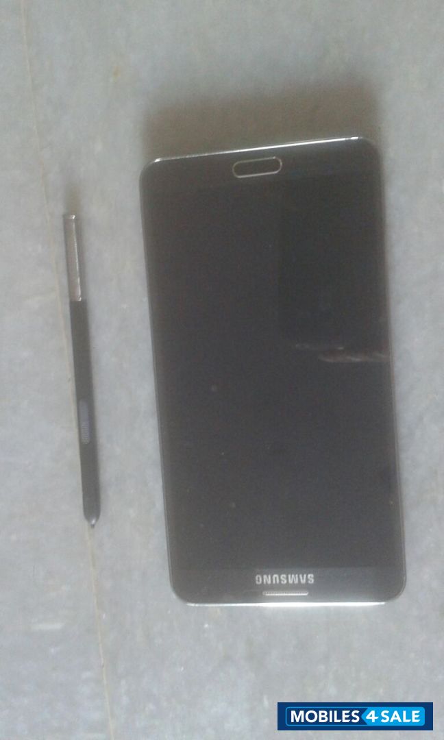 Black Samsung Galaxy Note 3