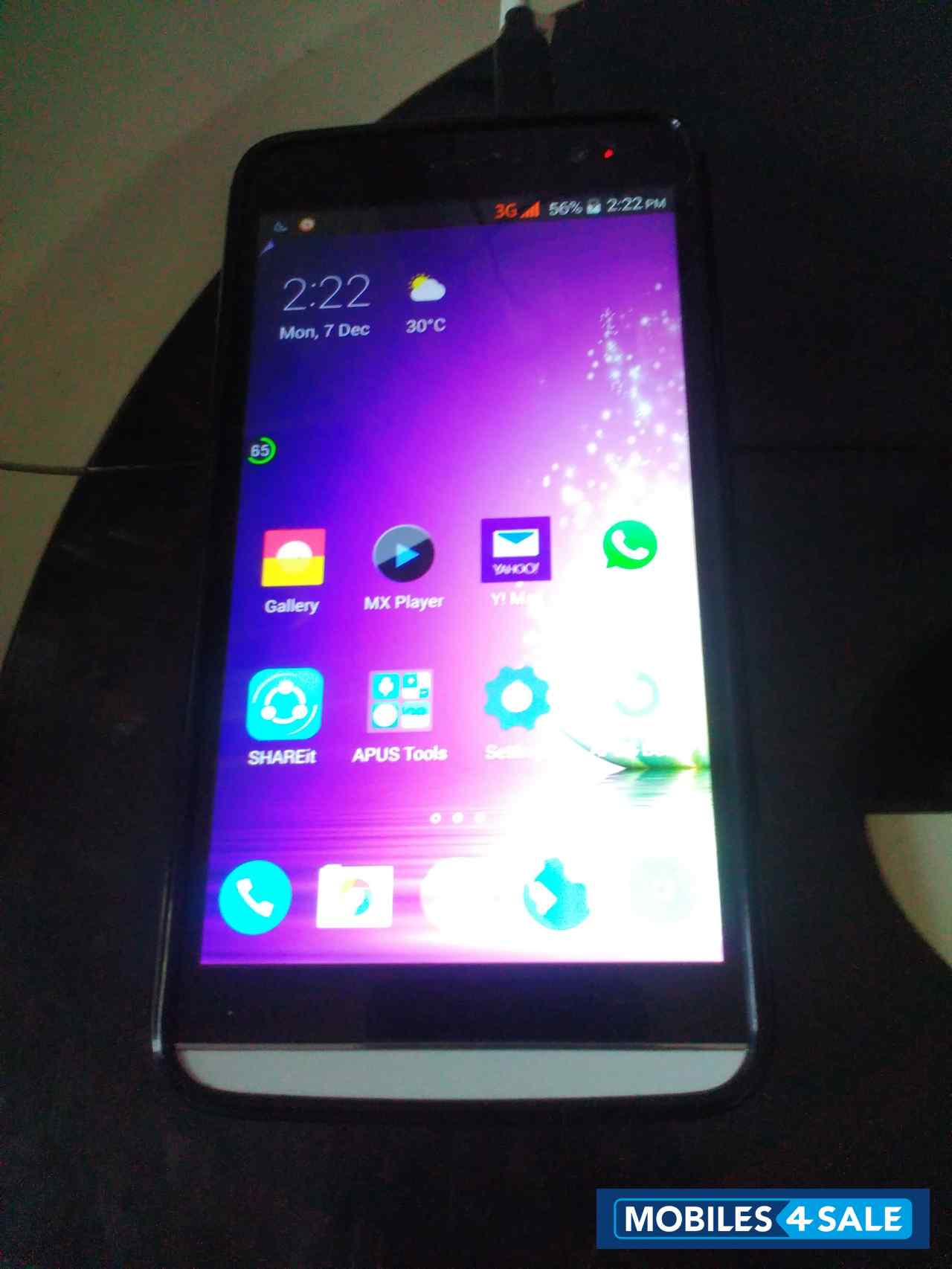 White Micromax Canvas L A108