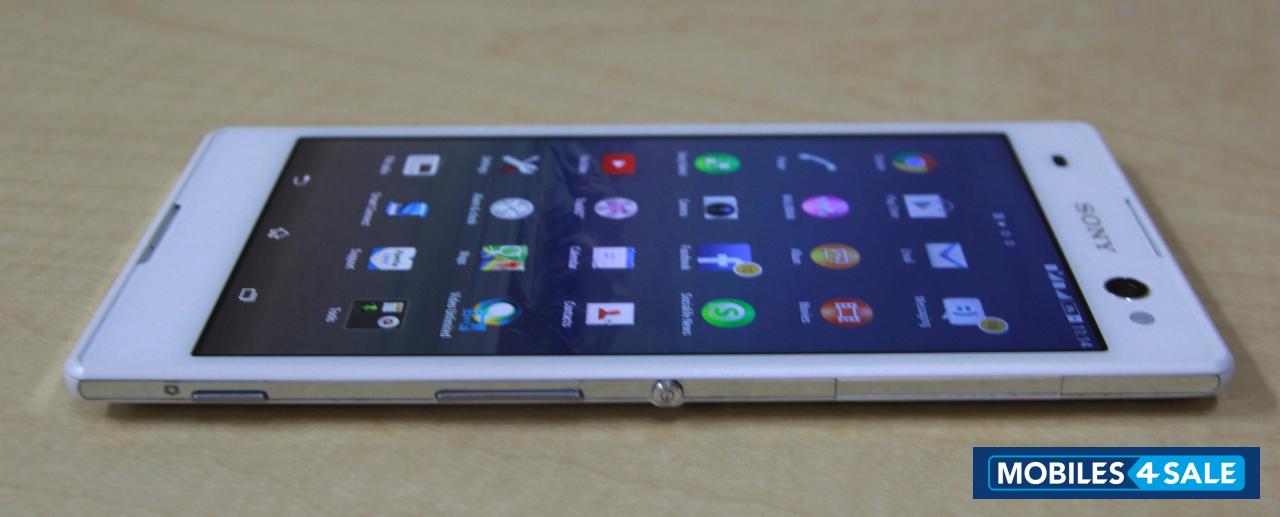 White Sony Xperia C3