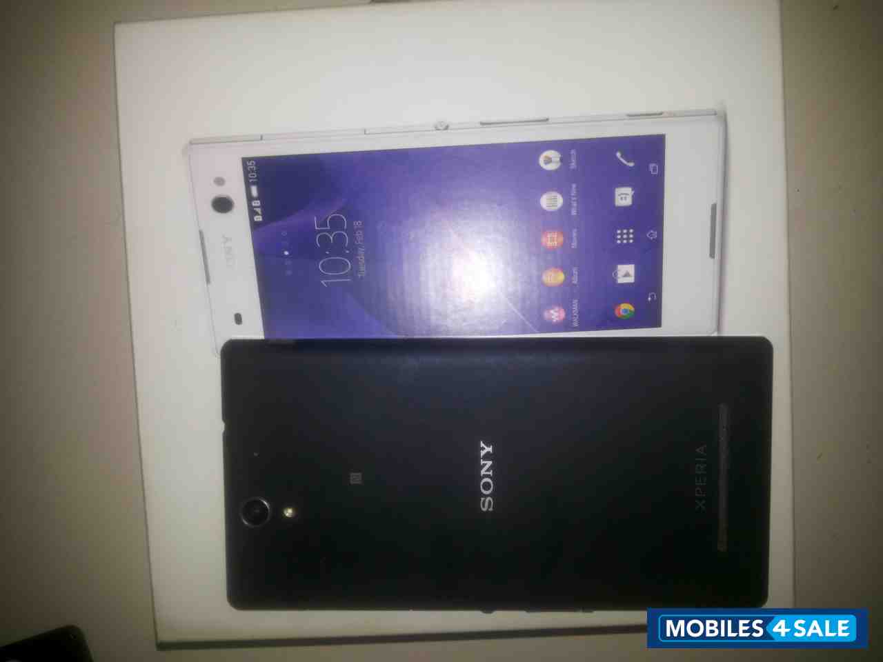 Black Sony Xperia C3