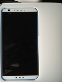 White HTC Desire 820