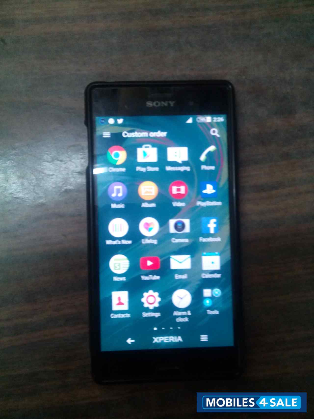 Black Sony Xperia Z3