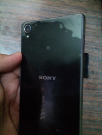 Black Sony Xperia Z3