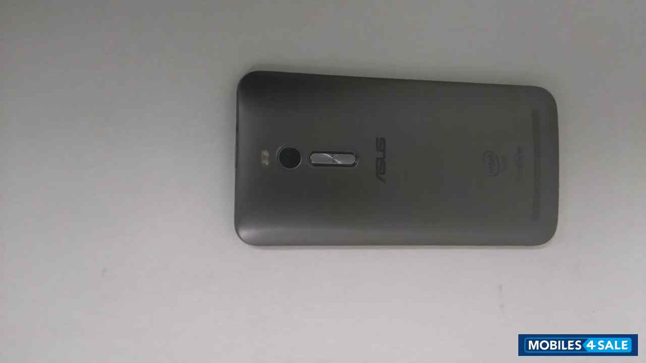 Grey Asus Zenfone 2 ZE551ML