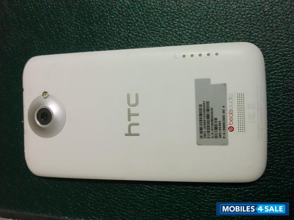 White HTC One X