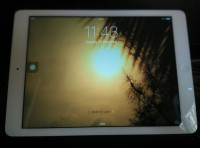 Silver Apple iPad Air