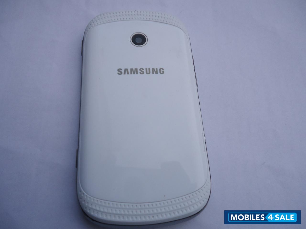 White Samsung Galaxy Music Duos S6012