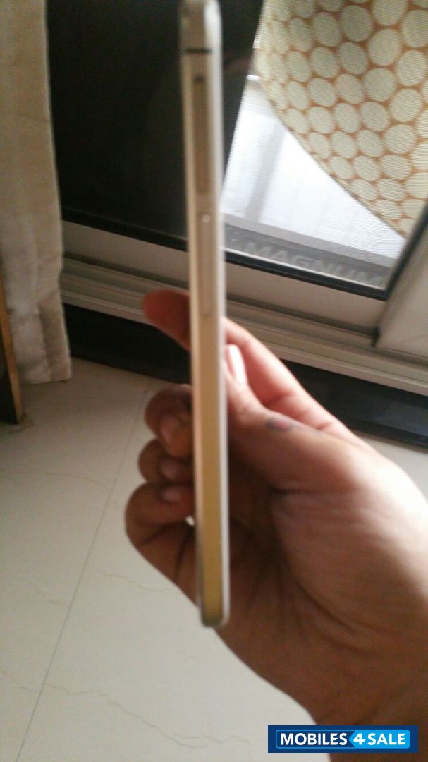 White And Gold Micromax Canvas Gold A300