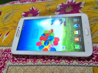 White Samsung Galaxy Tab 3 211