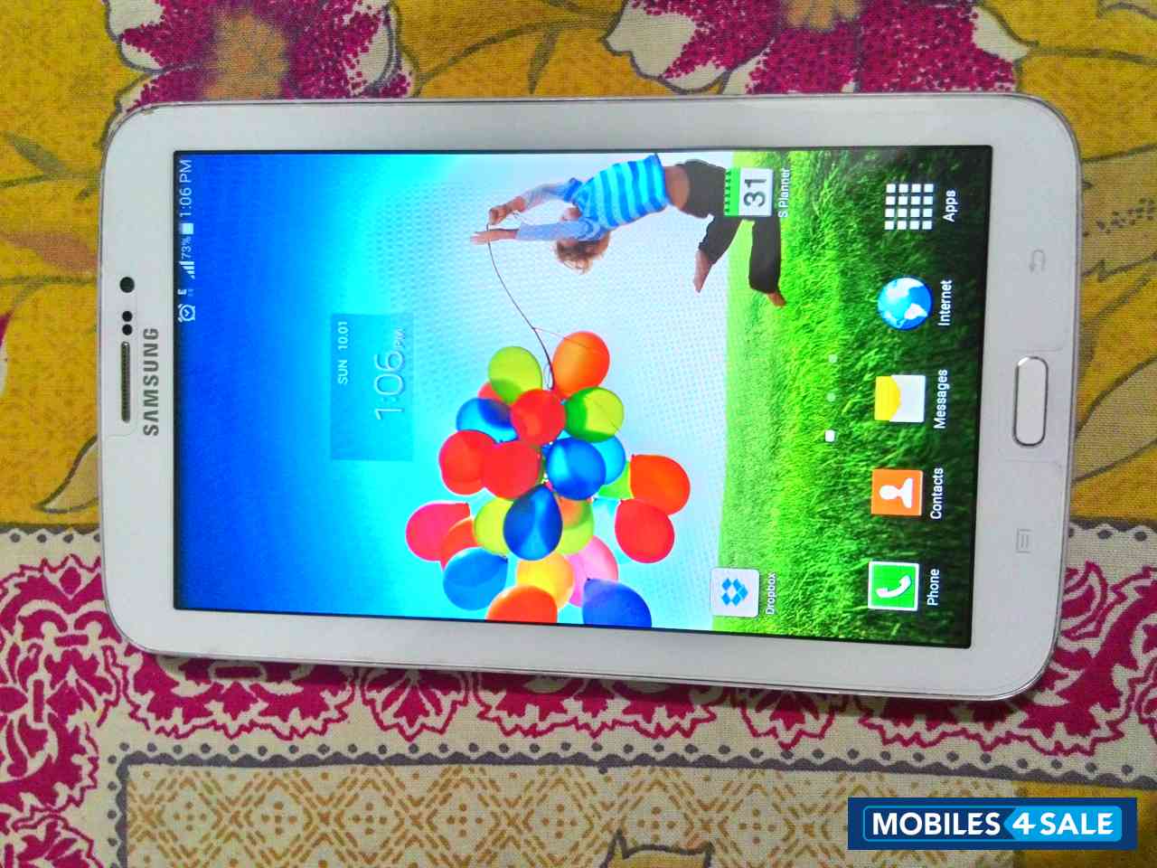 White Samsung Galaxy Tab 3 211