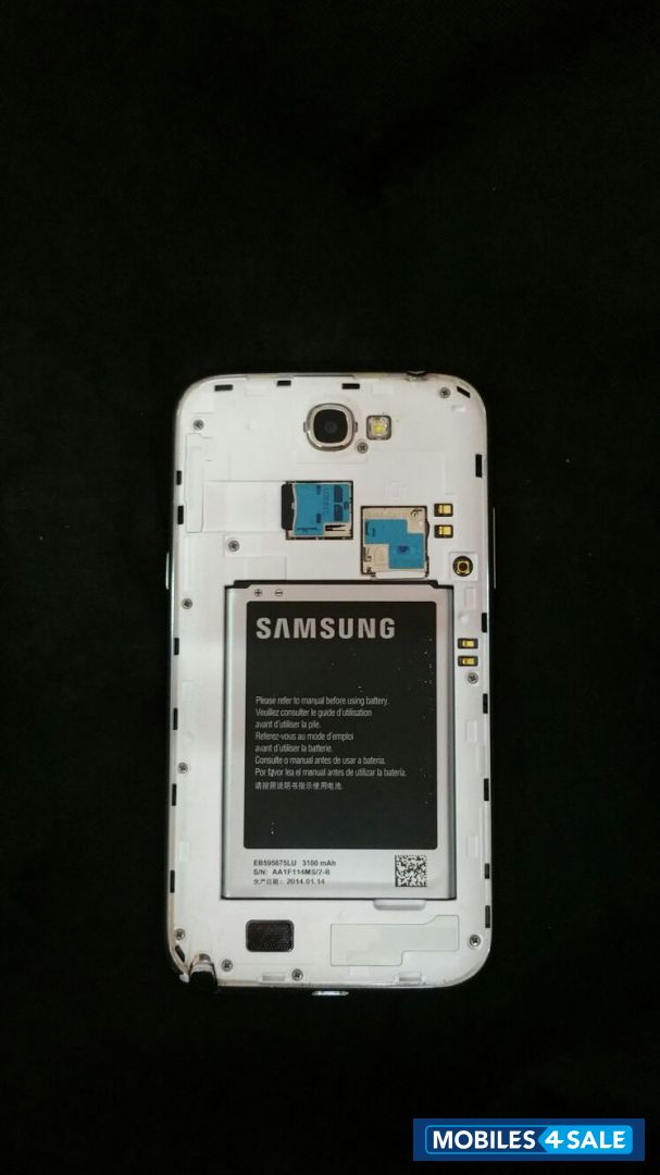 White Samsung Galaxy Note 2