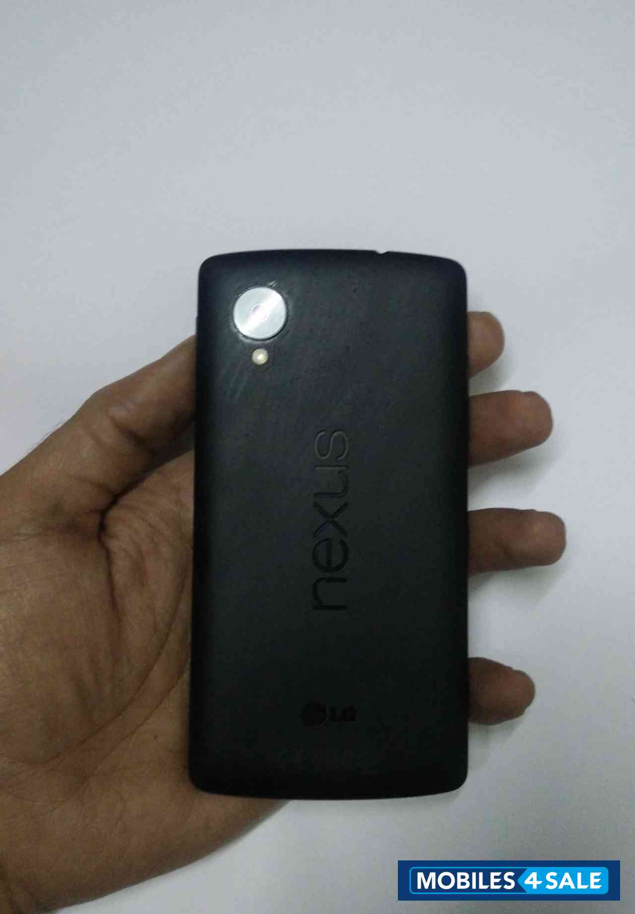 Black LG Nexus nexus 5