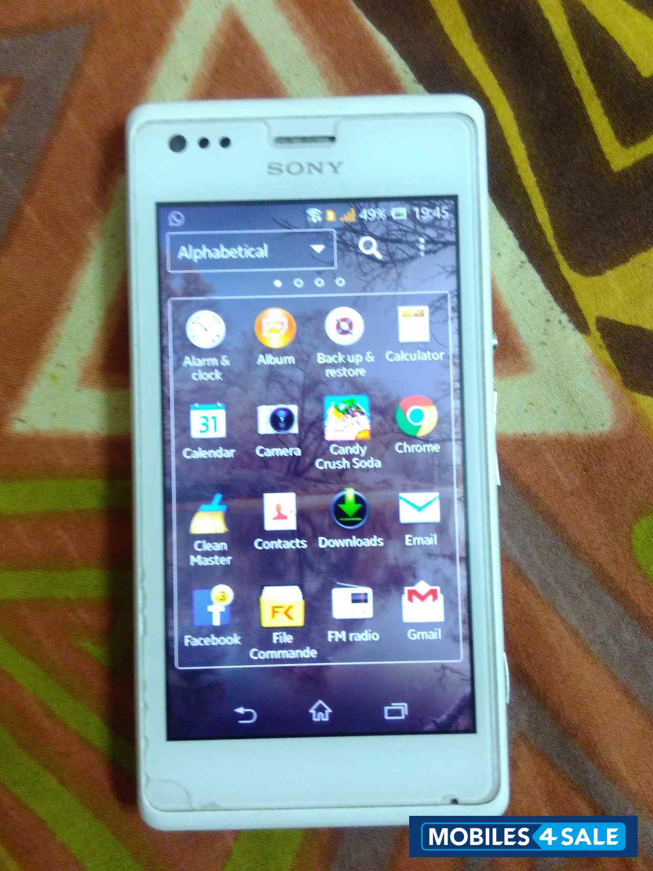 White Sony Xperia M Dual