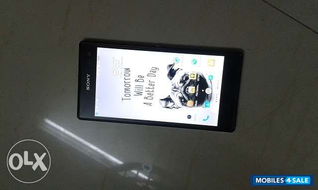 Black Sony Ericsson Xperia C3 dual