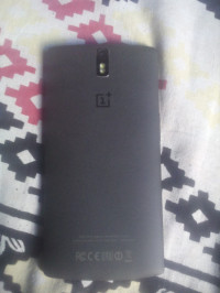 Sandstone Black OnePlus One