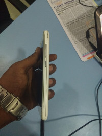 White Gionee Marathon M3