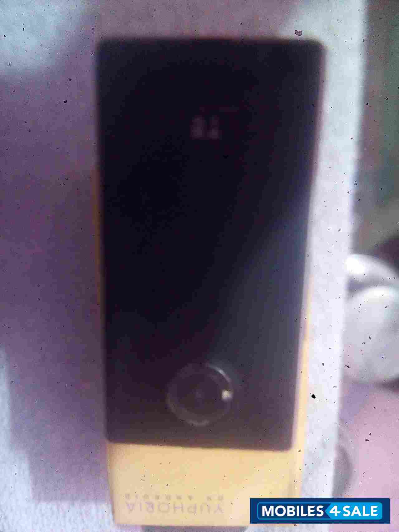 Black Micromax  yu yuphoriya 5010