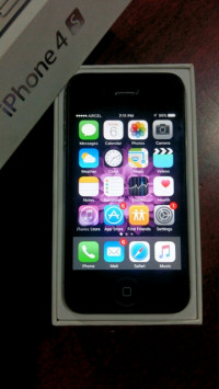 Black Apple iPhone 4S