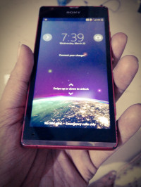 Red Sony Xperia SP