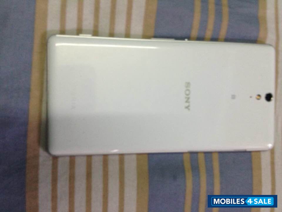 White Sony Xperia C5 Ultra Dual