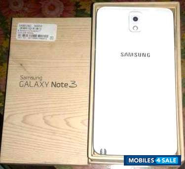 White Samsung Galaxy Note 3