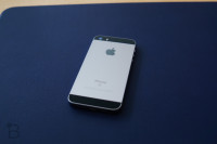 Space Gray Apple iPhone 5se