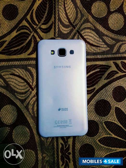 White Samsung Galaxy E7