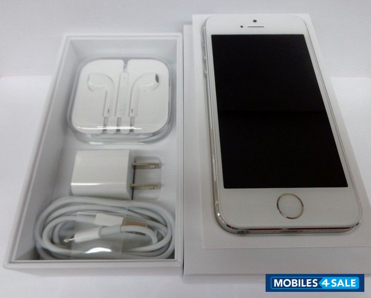 White Apple iPhone 5S