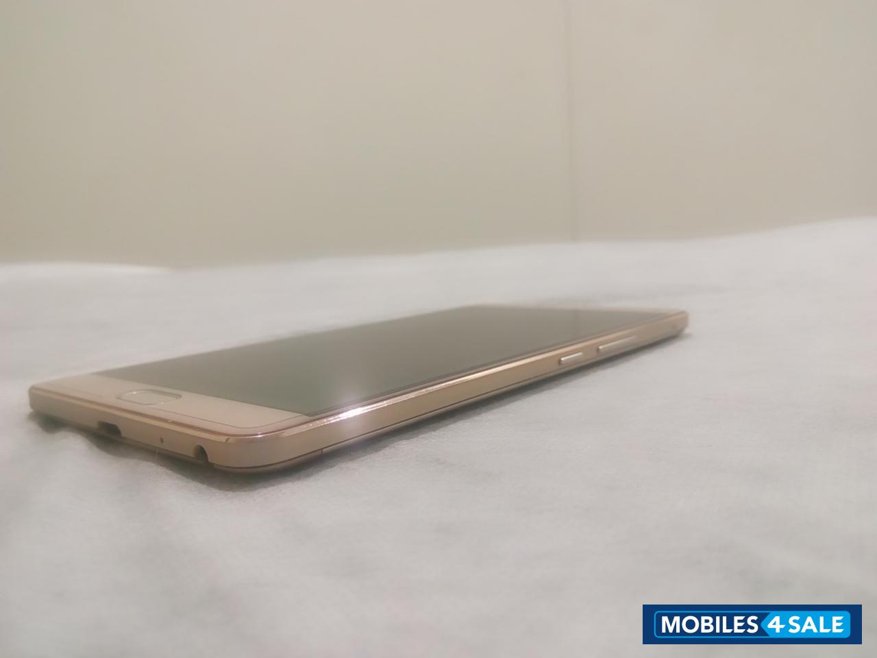 Gold Gionee Marathon M5 Plus