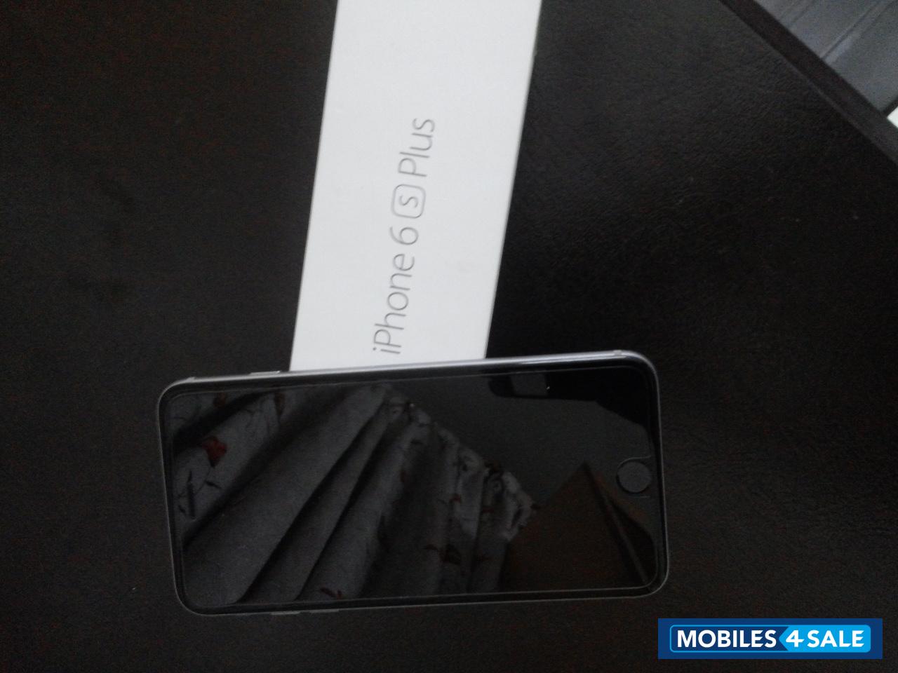 Space Grey Apple iPhone 6S Plus