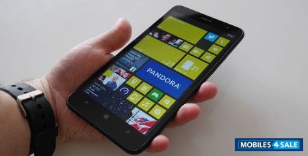 Black Nokia Lumia 1320