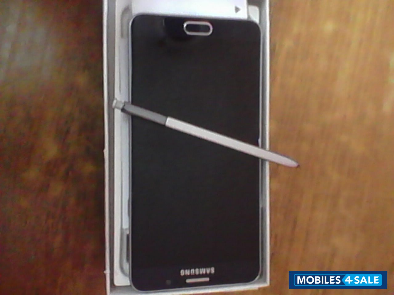 Black Samsung Galaxy Note 5