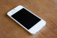 White Apple iPhone 4S