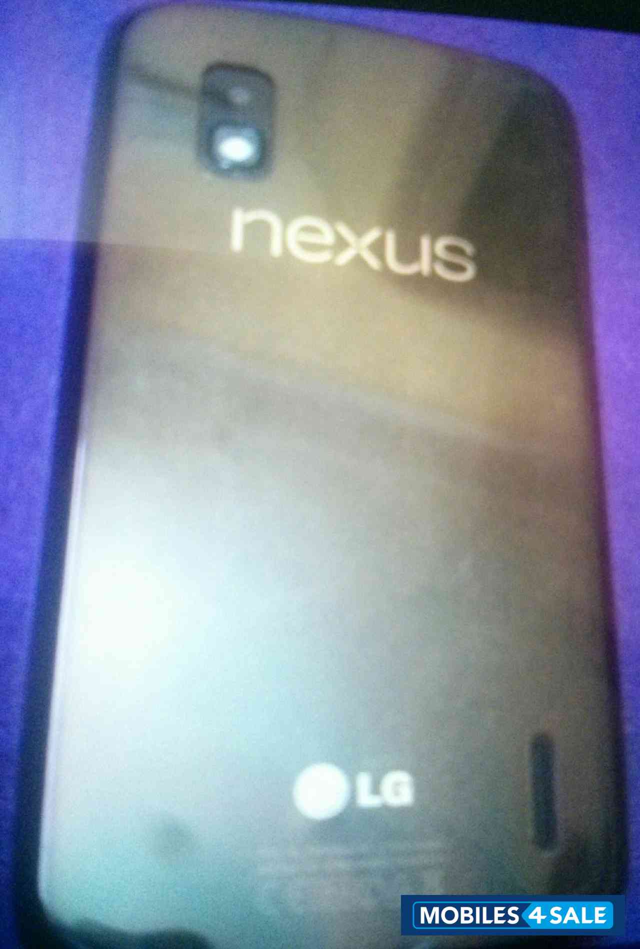 Black LG Nexus 4