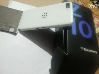 White BlackBerry Z10