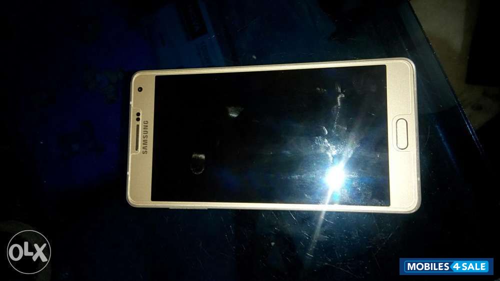 Gold Samsung A-series A7