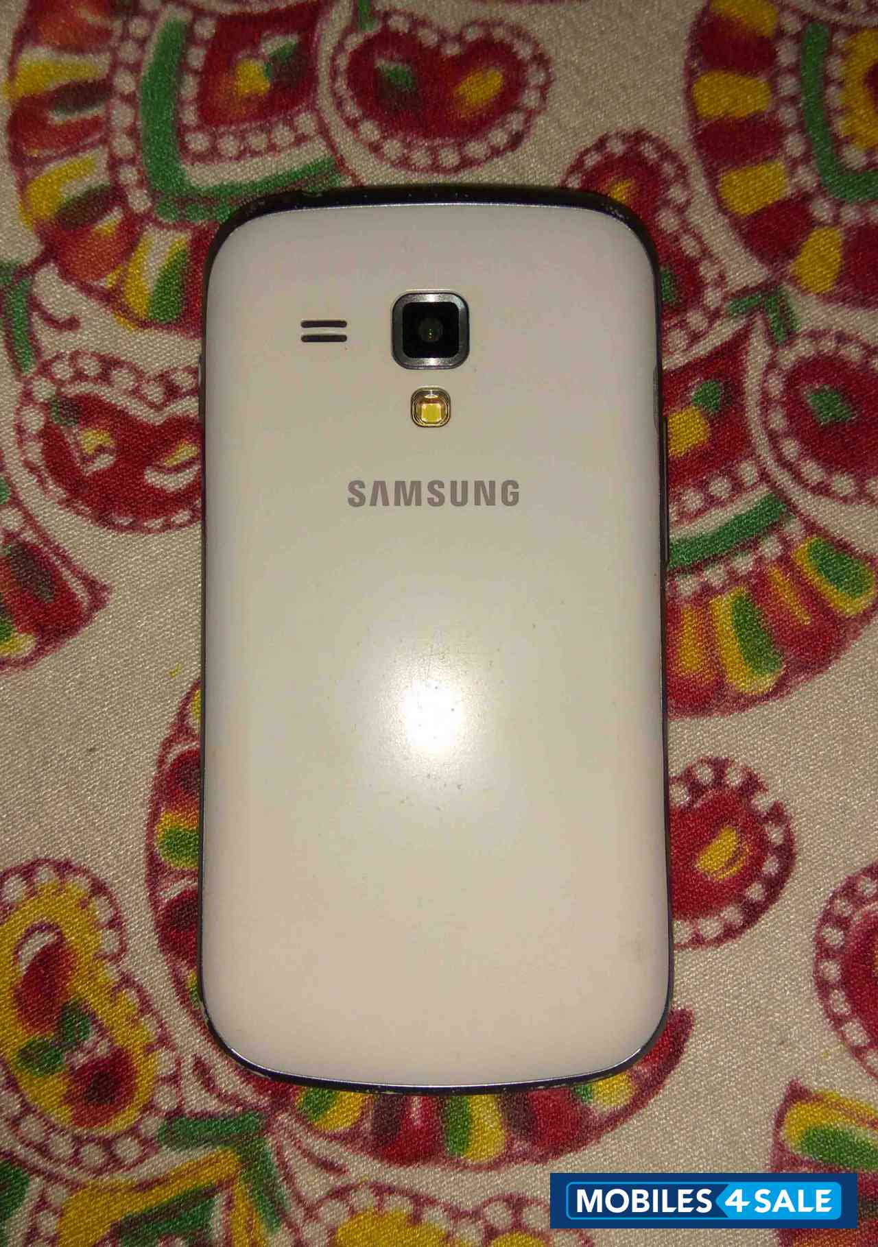 White Samsung Duos