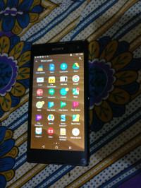 Black Sony Xperia