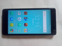 Black Lenovo Vibe P1m